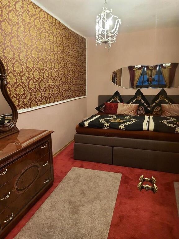 Schloss Weichs Zu Regensburg Mit 2Schlafzimmer Parkplatz Internet 75Qm Zentrum Luaran gambar